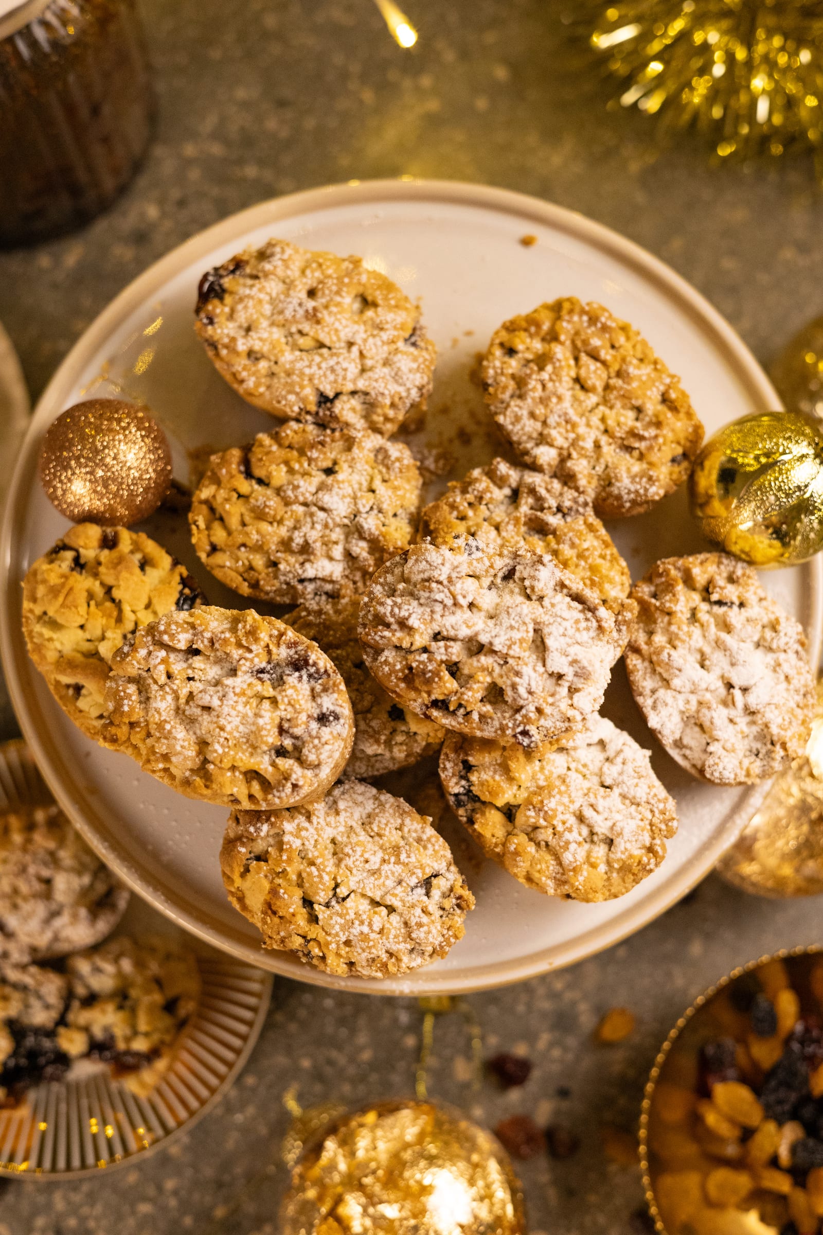 Mince pies on a cake stand, from above